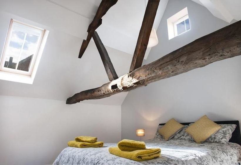 Theoc Cottage In Historic Tewkesbury