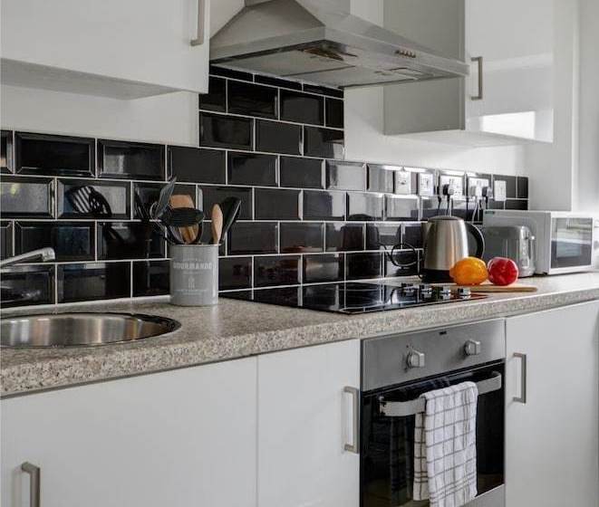 Theoc Cottage In Historic Tewkesbury