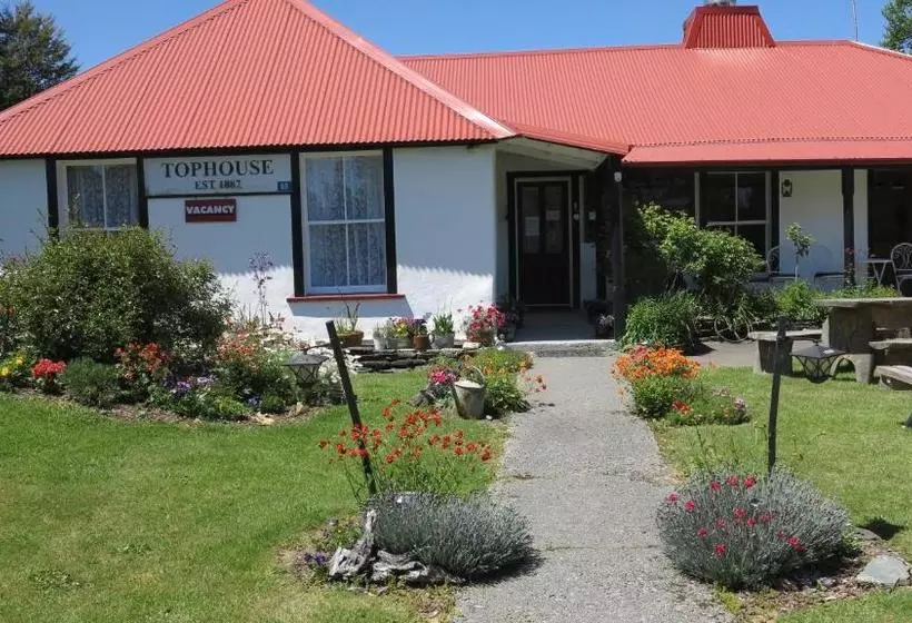 Tophouse Mountain View Cottages