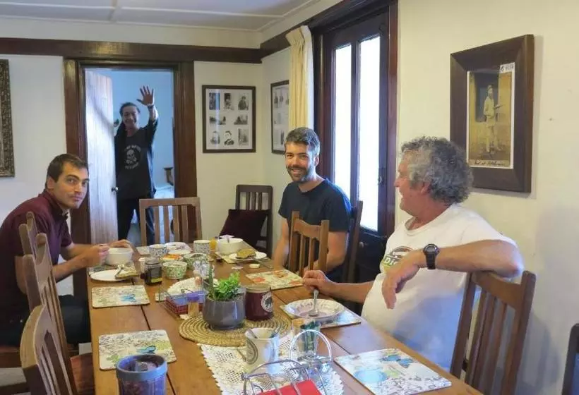 Tophouse Mountain View Cottages