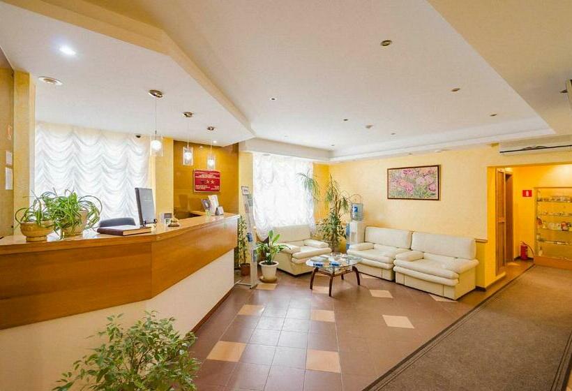 酒店 Aleksandrovsky Park