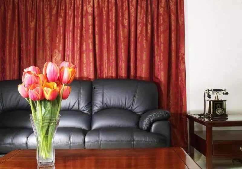 酒店 Astoria City Center