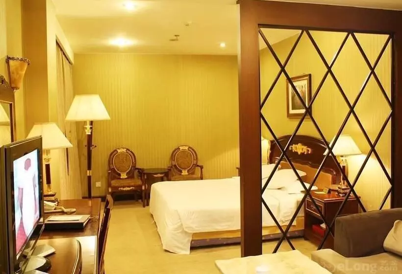 Hotelli The Royal Palace