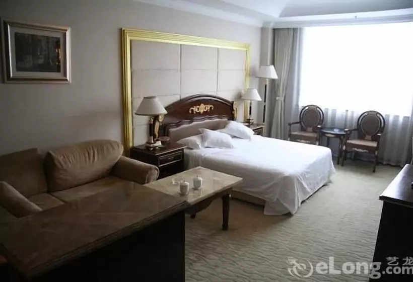 Hotelli The Royal Palace