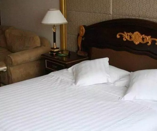 Hotelli The Royal Palace