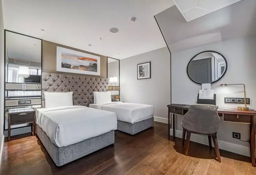 Chekhoff Hotel Moscow Curio Collection By Hilton