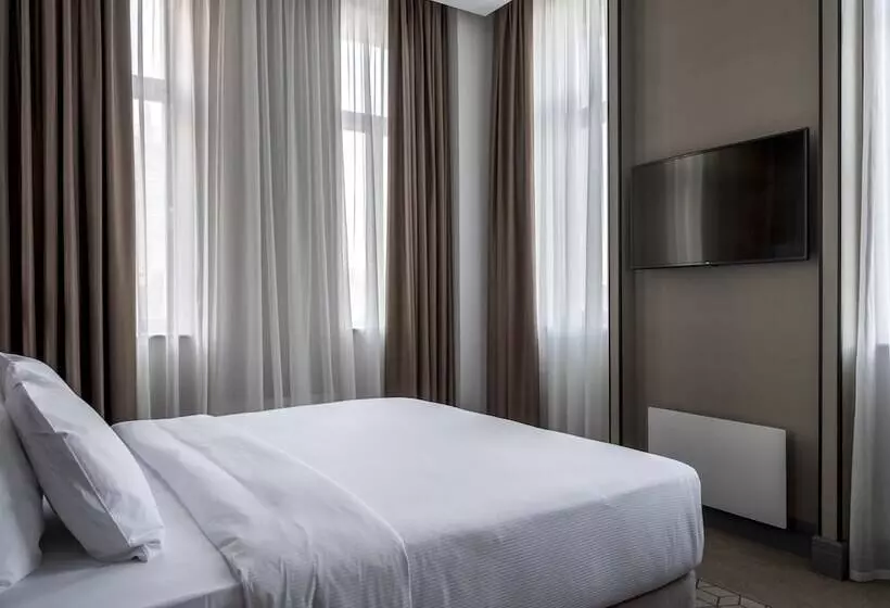 Chekhoff Hotel Moscow Curio Collection By Hilton