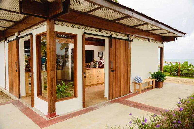 هتل Copamarina Beach Resort & Spa