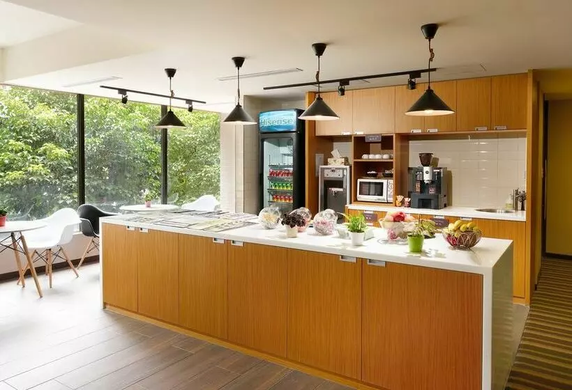 هتل Green Garden Apartmentsa