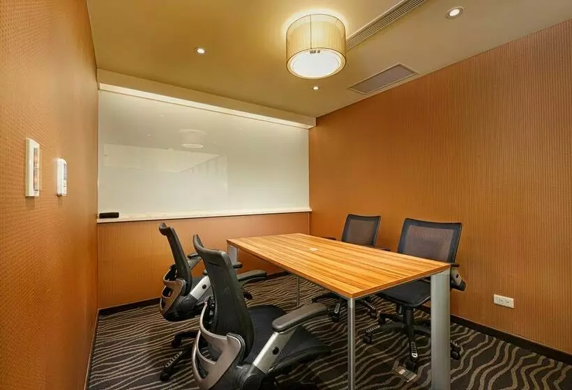 هتل Green Garden Apartmentsa