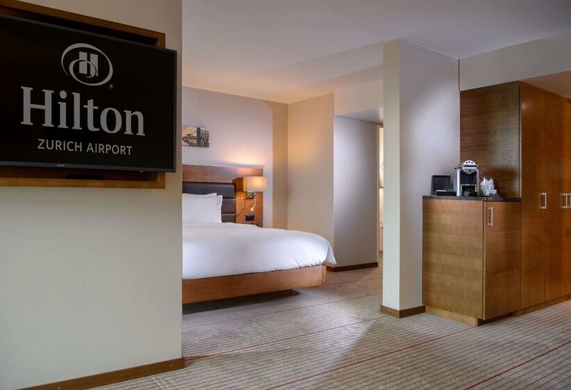 בית מלון כפרי Hilton Zurich Airport