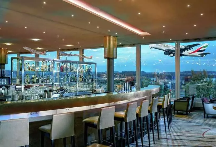 Отель Hilton Zurich Airport