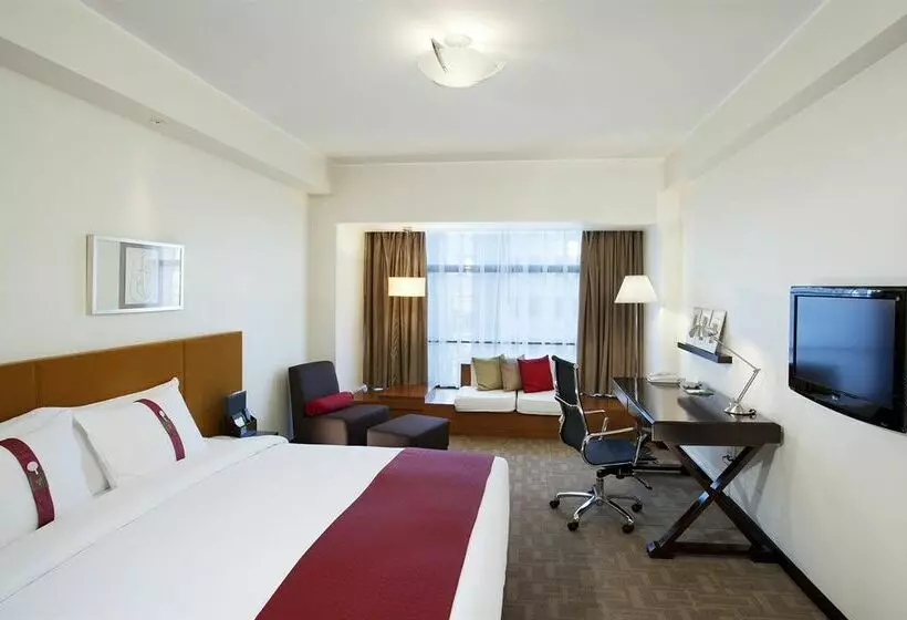 Hotel Holiday Inn Central Plaza