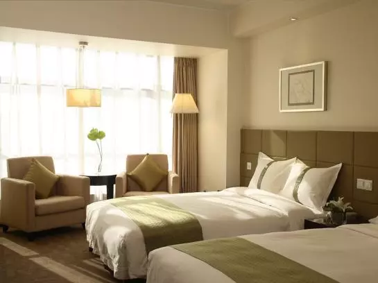 Hotel Holiday Inn Central Plaza