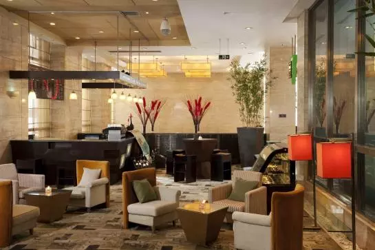 Hotel Holiday Inn Central Plaza