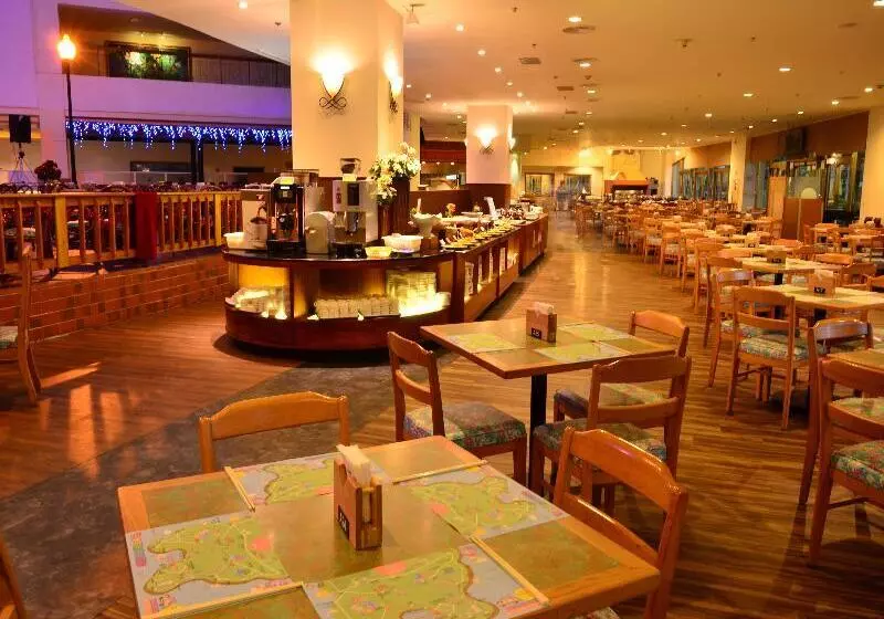 هتل Howard Beach Resort Kenting