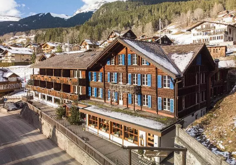 Otel Jungfrau Lodge, Swiss Mountain