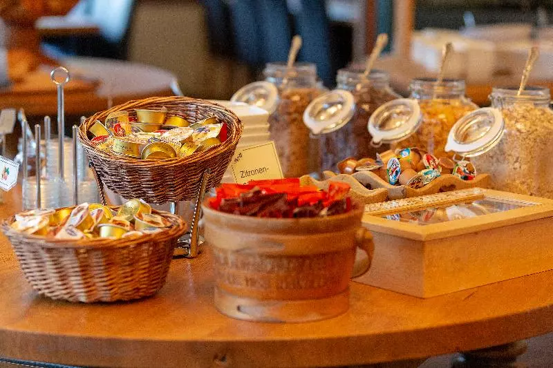 Otel Jungfrau Lodge, Swiss Mountain