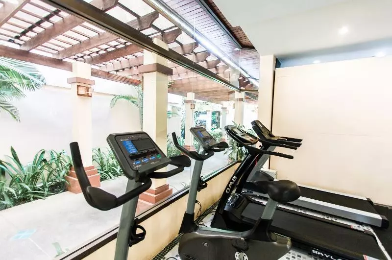 בית מלון כפרי Karon Sea Sands Resort Sha Plus