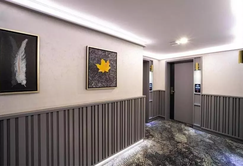 The Wings Hotels Neva Palas