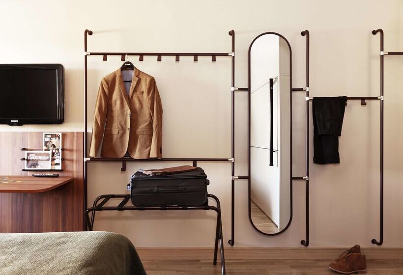 Отель Scandic Upplands Väsby