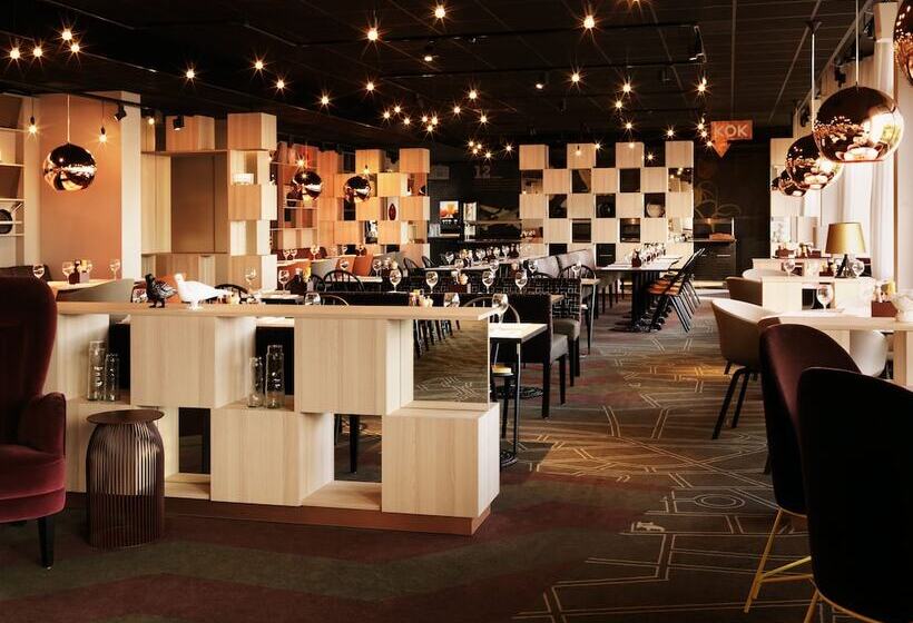 Отель Scandic Upplands Väsby