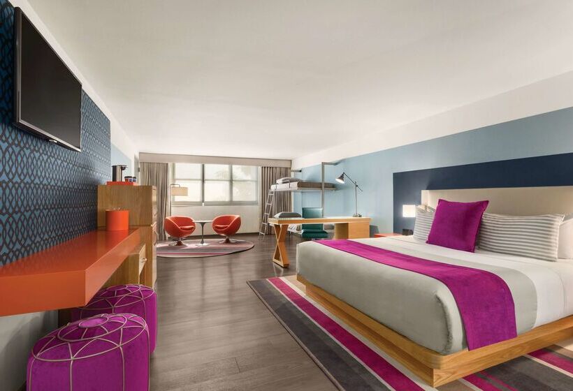 هتل Tryp By Wyndham Isla Verde