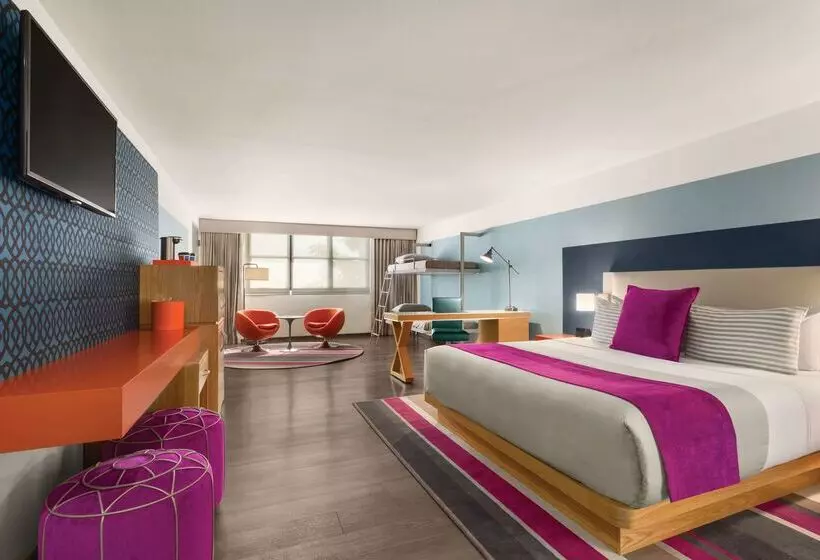 هتل Tryp By Wyndham Isla Verde