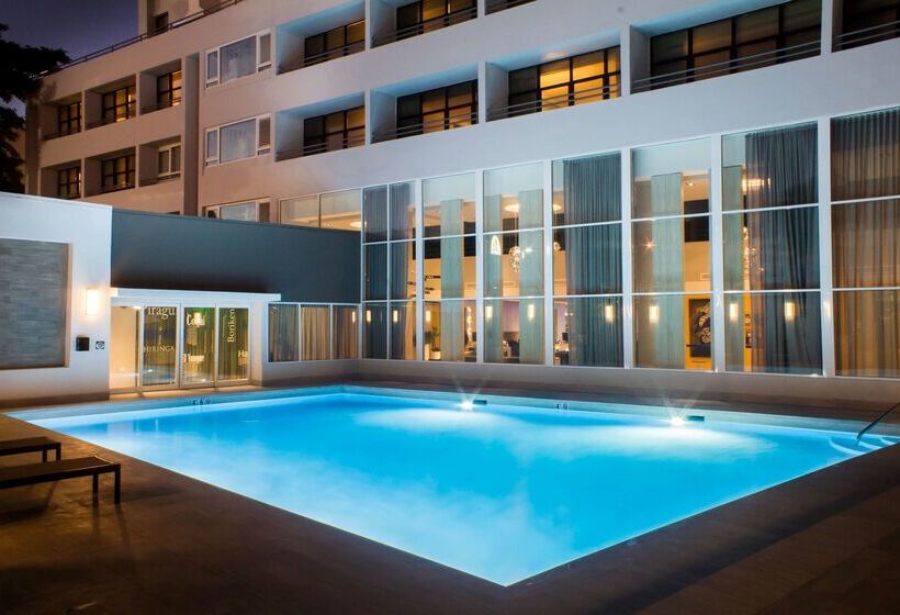 هتل Tryp By Wyndham Isla Verde