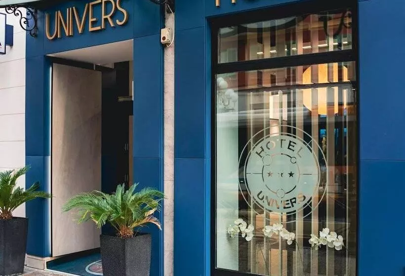 فندق Univers