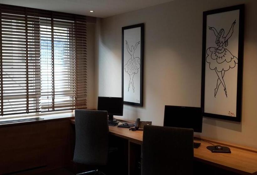 هتل Warwick Ankara