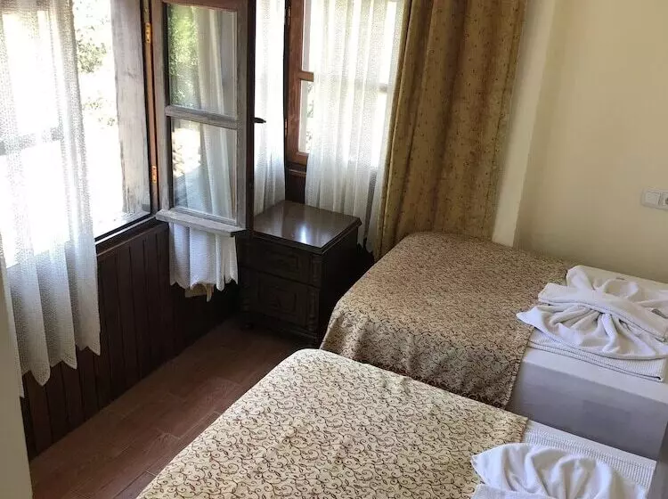 Reutlingenhof Boutique Hotel   Special Class