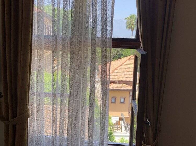 Reutlingenhof Boutique Hotel   Special Class