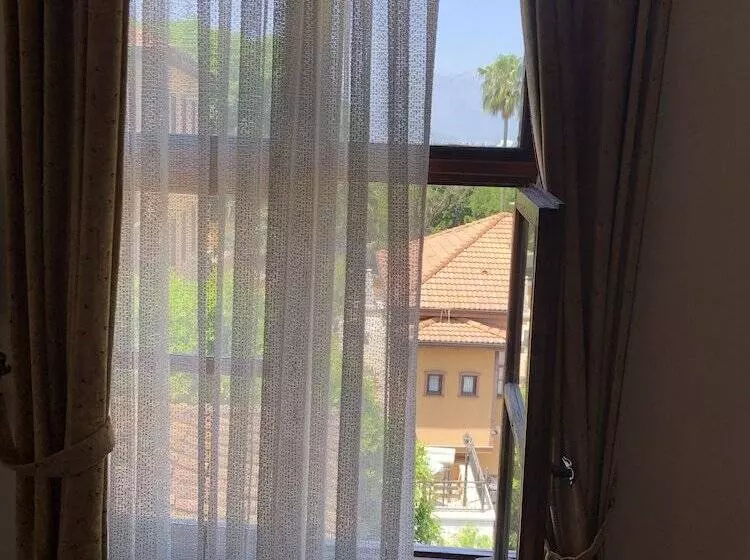 Reutlingenhof Boutique Hotel   Special Class