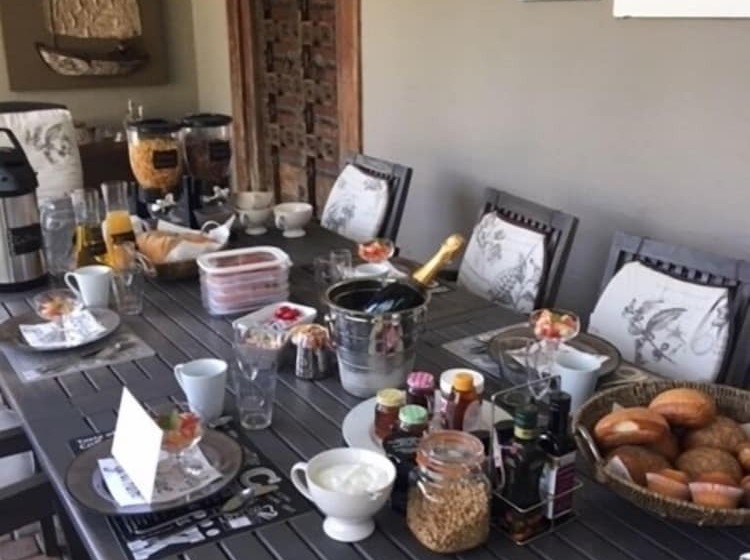 African Palm Cottage