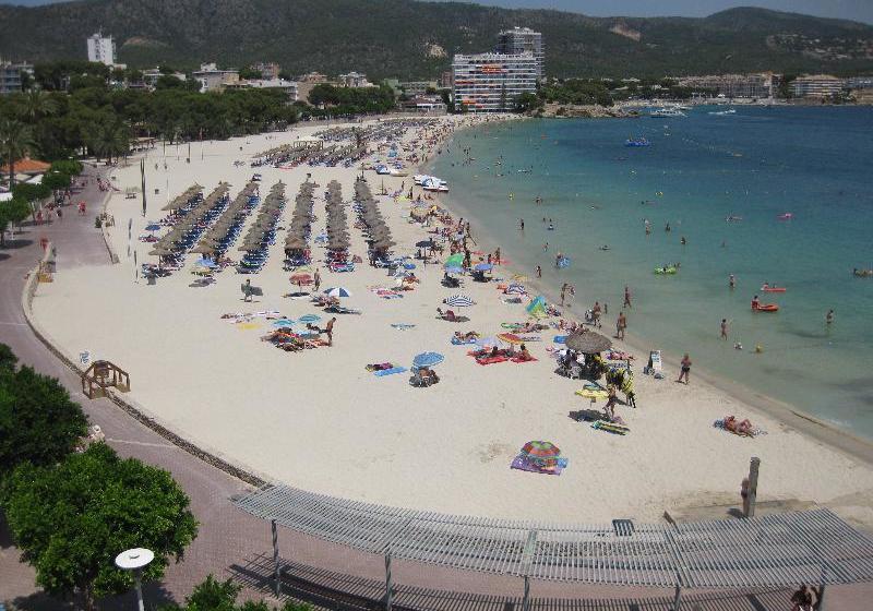 Apartamentos Cala Blanco