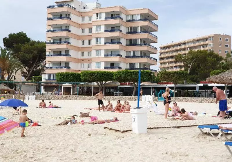 Apartamentos Cala Blanco