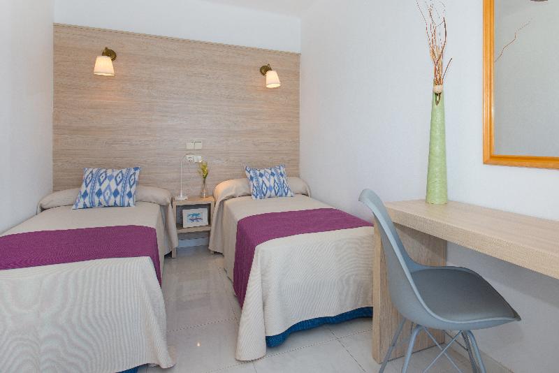 Apartamentos Cala Blanco