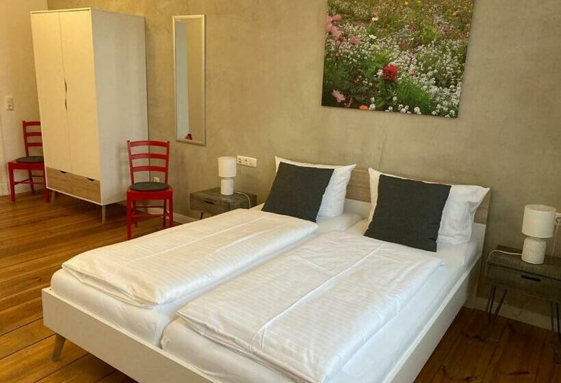 Bilderbuchcafe   Pension Markt 7