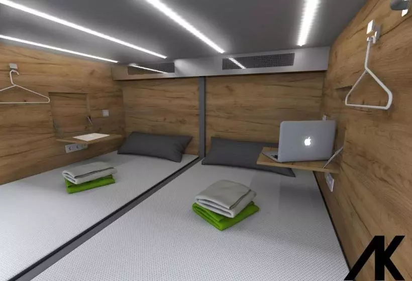 Capsule Hostel Top Wenceslas Square