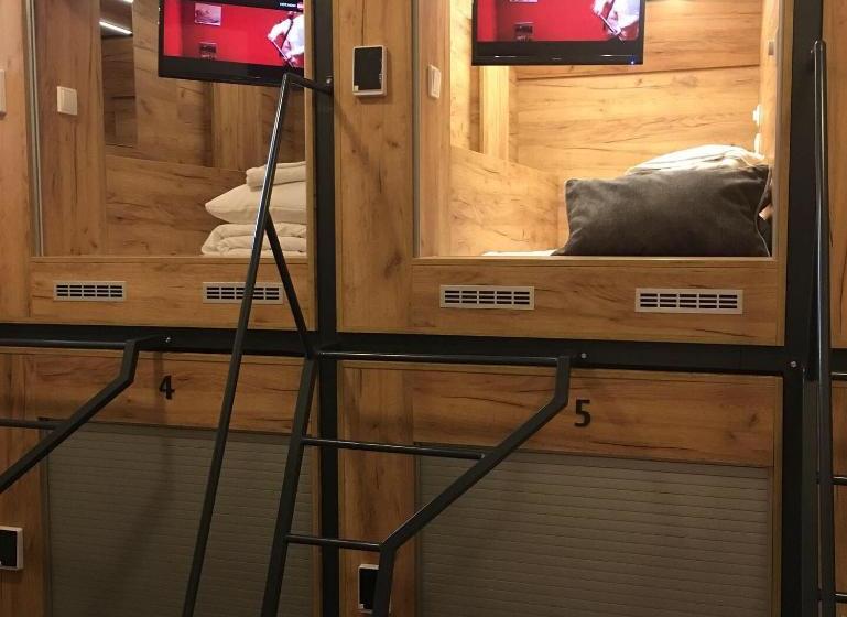 Capsule Hostel Top Wenceslas Square