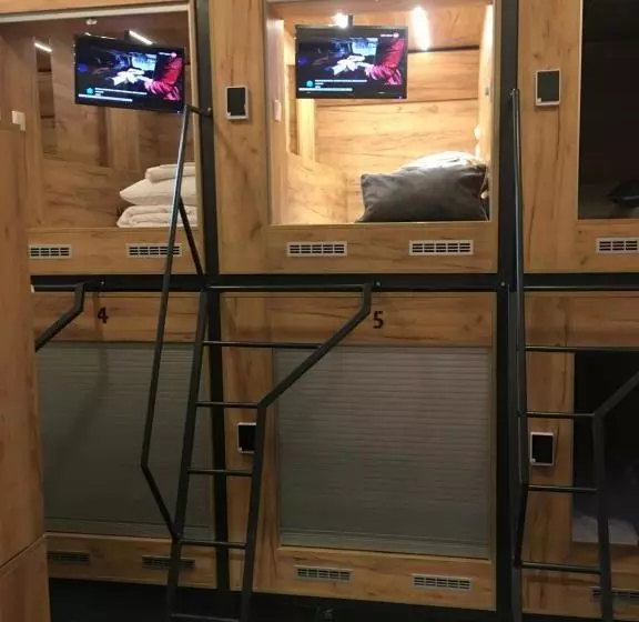 Capsule Hostel Top Wenceslas Square