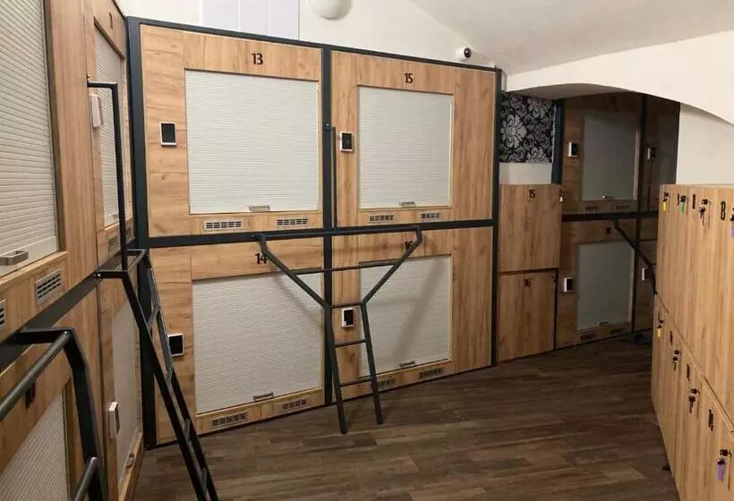 Capsule Hostel Top Wenceslas Square