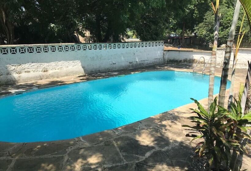 Galawa Beach Apartments