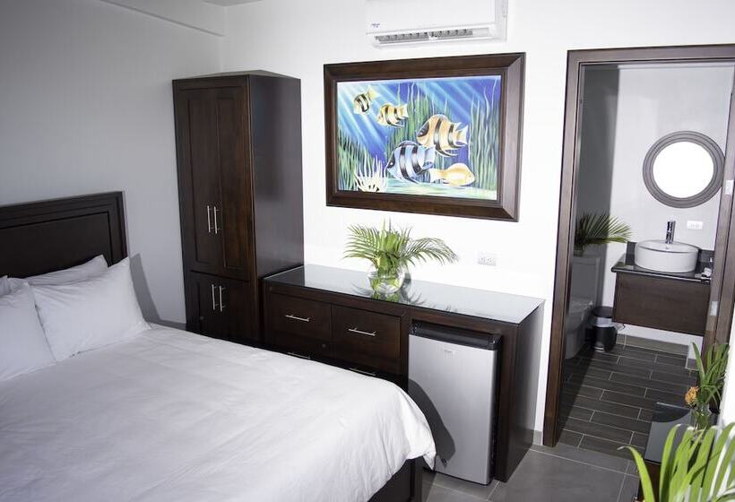 هتل Carver Suites