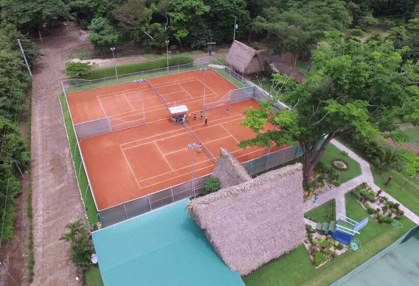 Hotelli Carver Suites