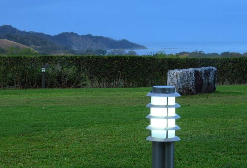 هتل Carver Suites