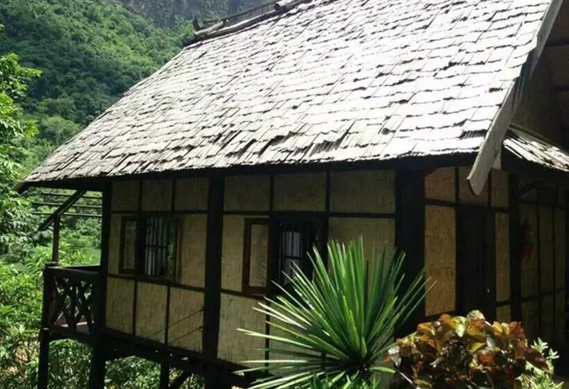 ホテル Nong Kiau Riverside