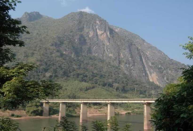 בית מלון כפרי Nong Kiau Riverside