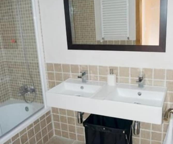 Отель Residencial Massana